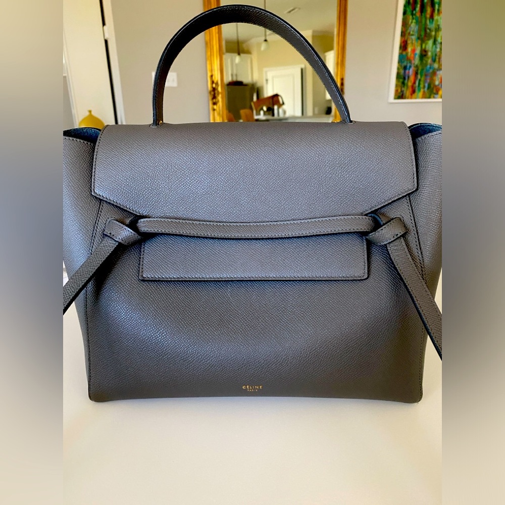 Celine MINI BELT BAG IN GRAINED CALFSKIN
GREY